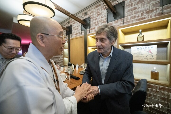 A Day in the Life of Sunim, Washington D.C., Day 2 (May 7, 2024)