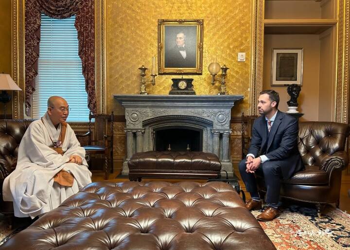 A Day in the Life of Sunim, Washington D.C., Day 4 (May 9, 2024)